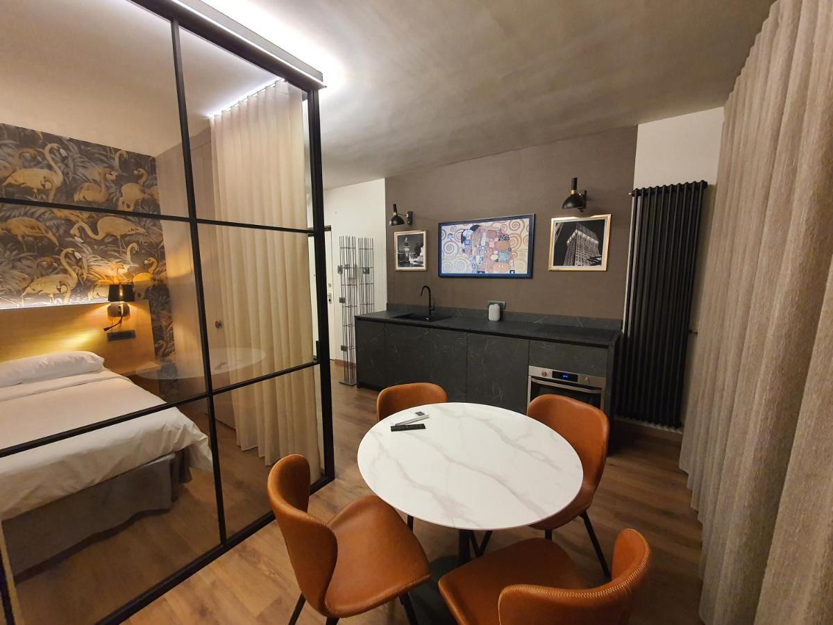 Porta Romana Gold Suite ミラノ エクステリア 写真